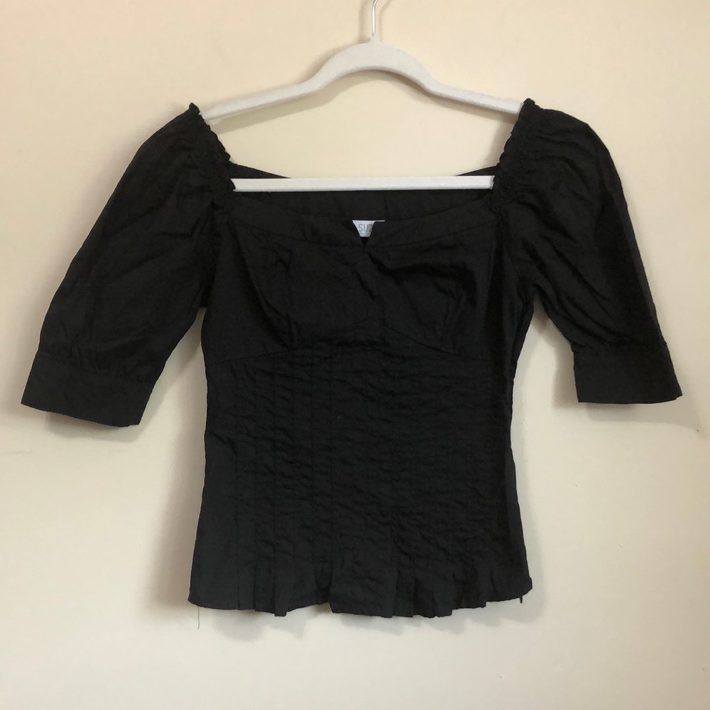 Suzy Shier, Black Blouse/Top, square neck, puff sleeves Size XS